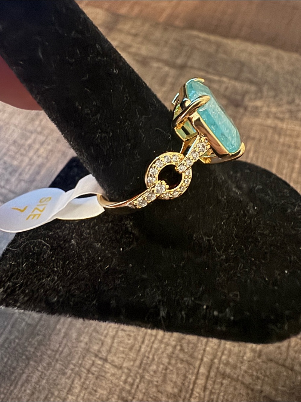 💎 Bomb Party Aqua Blue Statement Ring – Size 7
